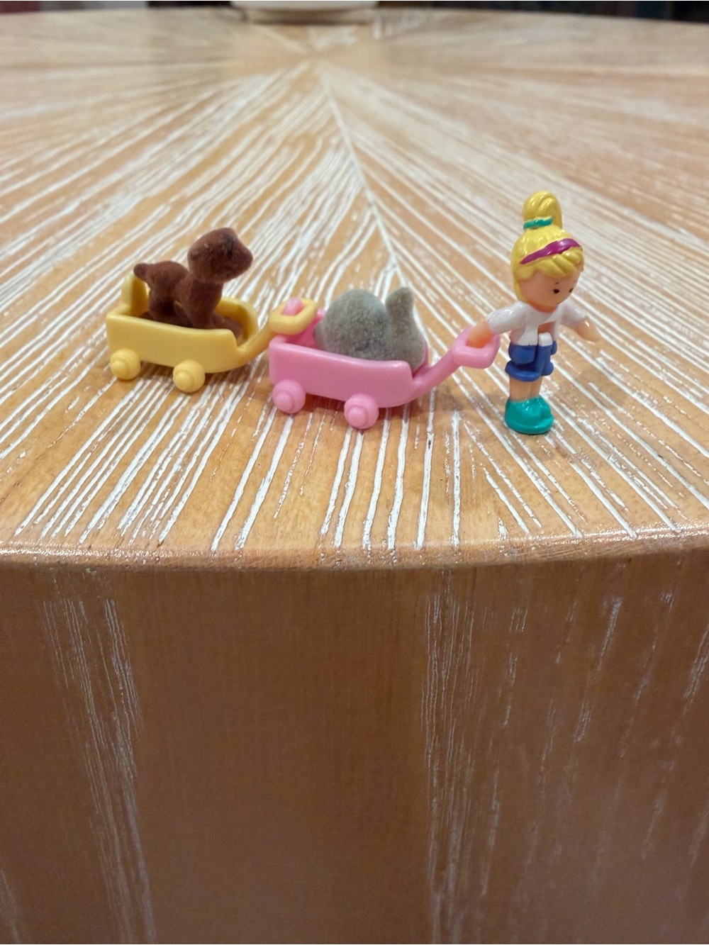 1993 Bluebird Polly Pocket “Li’l Pet Carts”